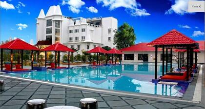 Tiaraa Hotels & Resorts