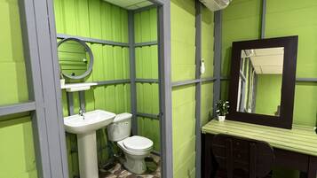 Deluxe Studio Suite | Air conditioning