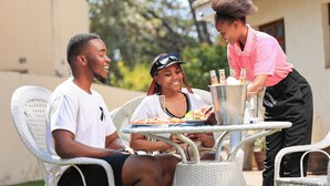 Food and drink - Green Lagoon Guest House (Gaborone)