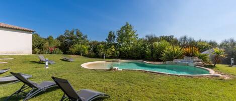 Alberca al aire libre