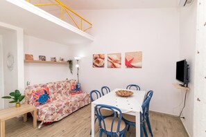 家庭公寓, 多間臥室 (Dimora Oleandro 50m From Beach) | 用餐區