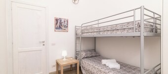 Dimora Oleandro 50m From Beach