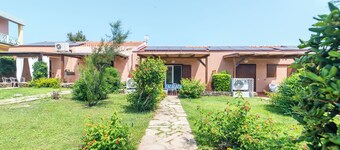 Dimora Oleandro 50m From Beach