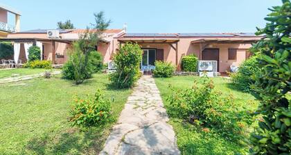 Dimora Oleandro 50m From Beach