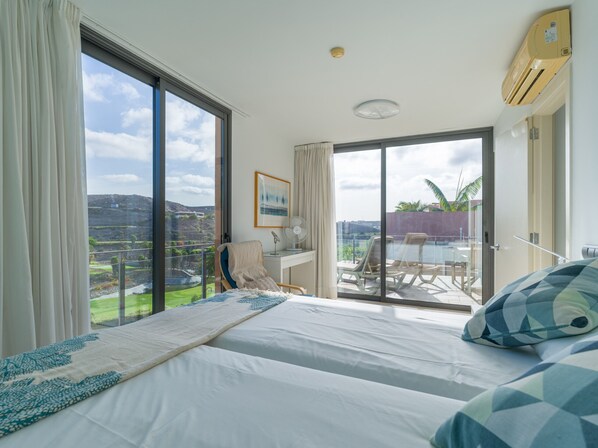 2 bedrooms, iron/ironing board, free WiFi, bed sheets