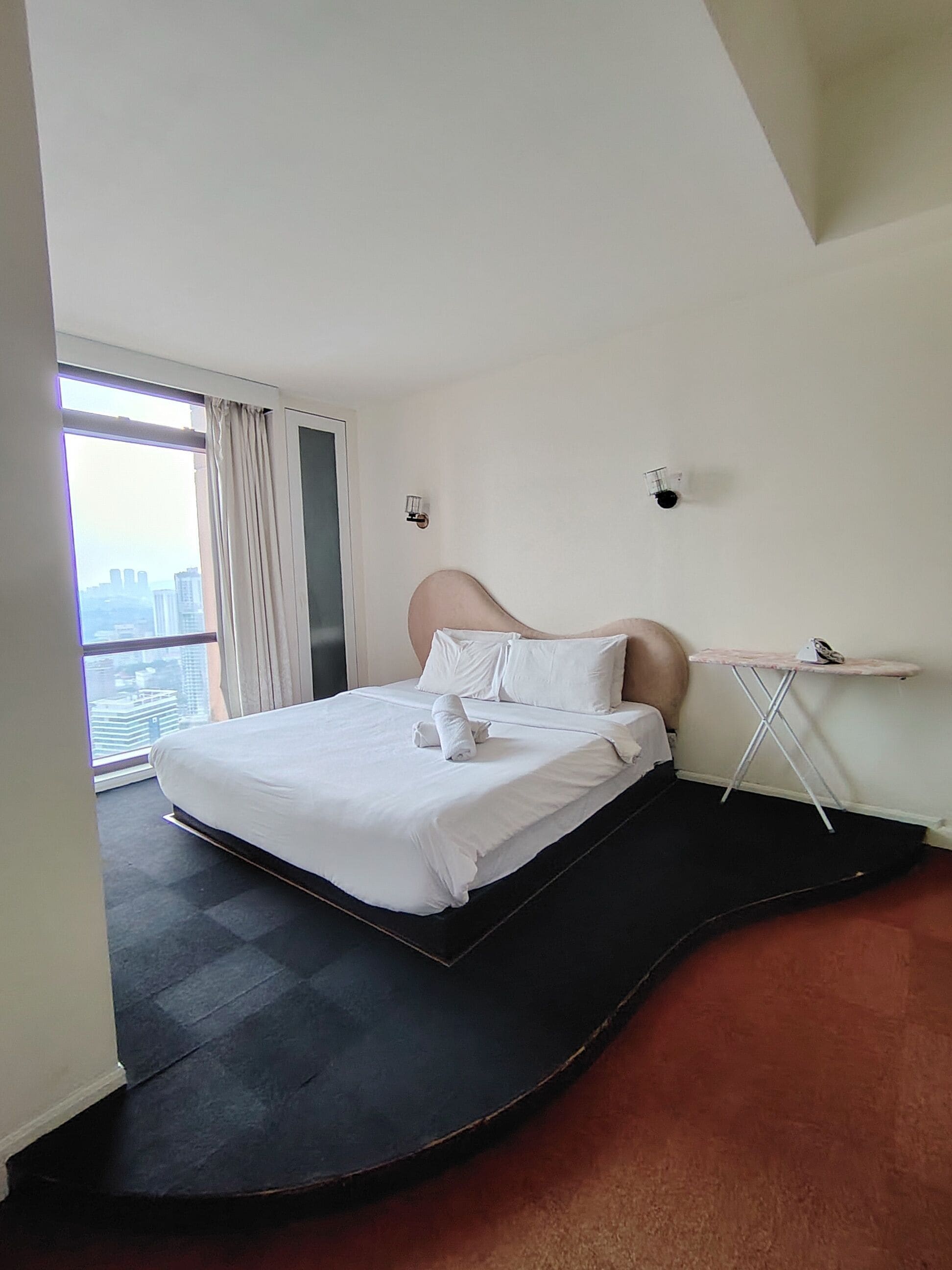 Wifi gratis y ropa de cama 