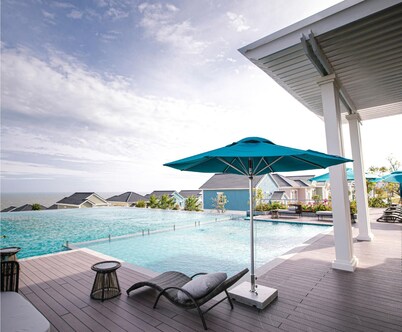 Novaworld Resort & Villas