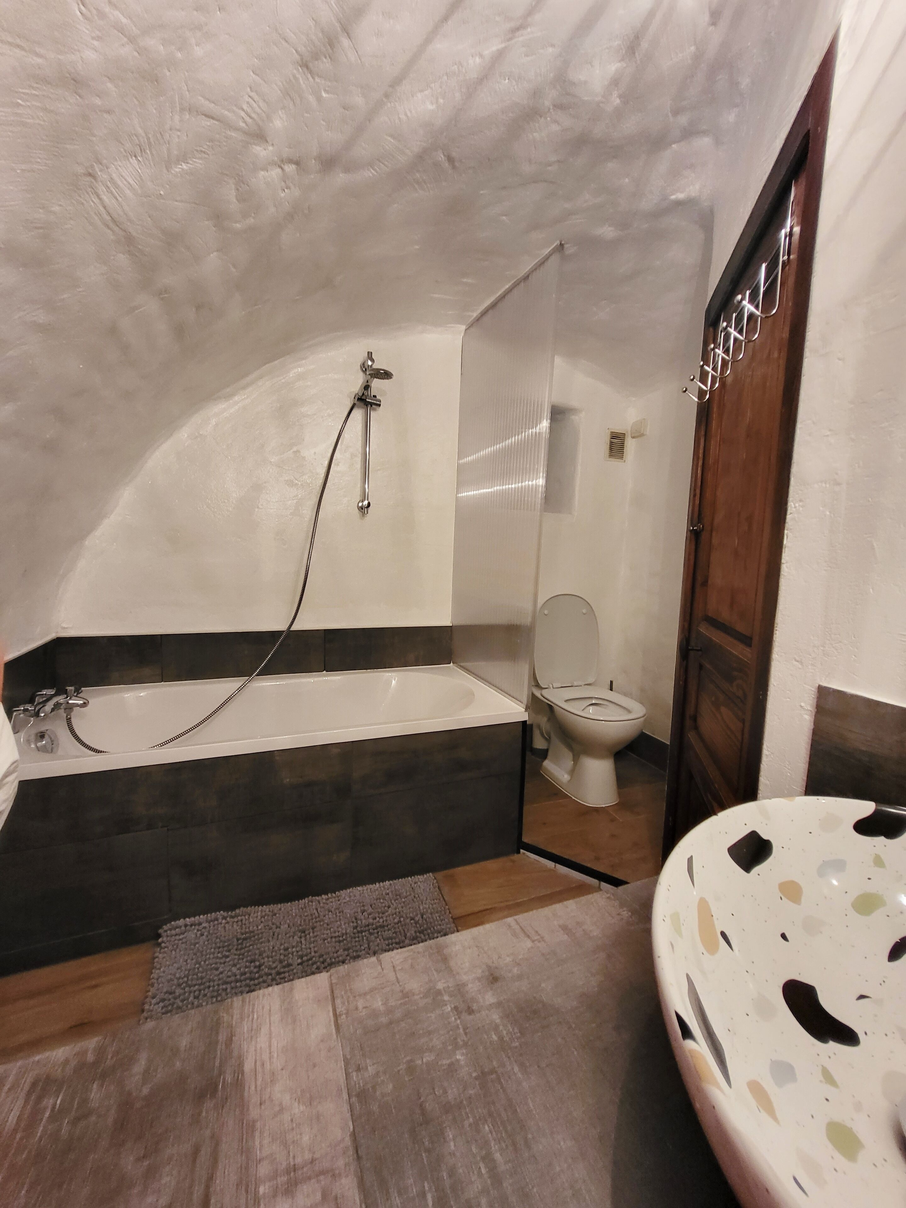 Haartrockner, Toilettenpapier