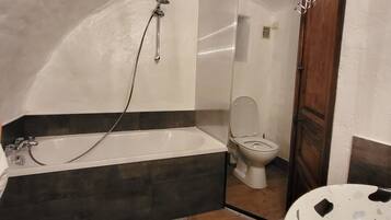 SĂšche-cheveux, papier toilette