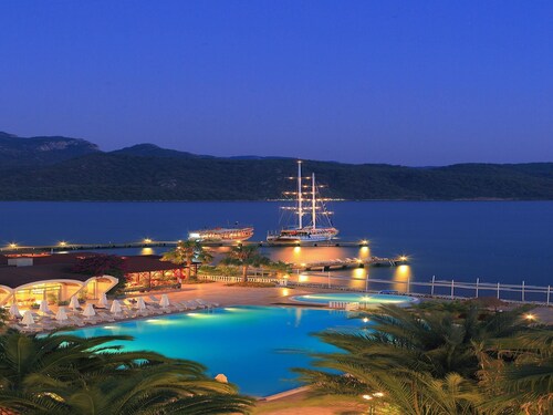 Fortezza Beach Resort