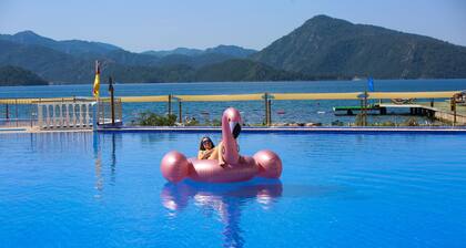 Fortezza Beach Resort