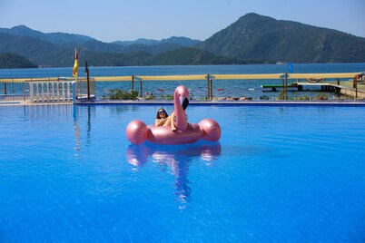 Fortezza Beach Resort