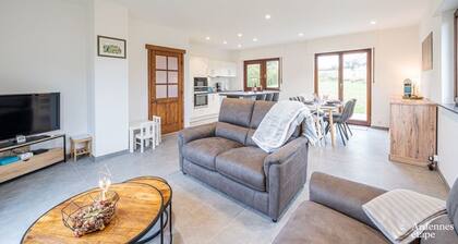 Maison de Campagne Dans les Ardennes Belges