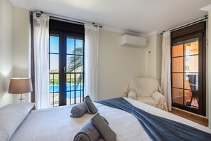 2 makuuhuonetta, silitysrauta/-lauta, ilmainen Wi-Fi, vuodevaatteet