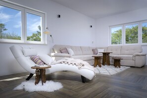 Living area - Hvar, Stari Grad, 5 min from center, peacefull place, no neighbours. (Stari Grad)