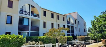 2-Room Apartment Near Beach with Sunny Balcony and Parking