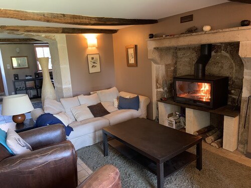 Cosy village house in the heart of the National Forest Park