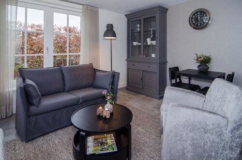 Rural B&B with a beautiful outdoor view and a village atmosphere!