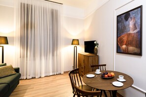 1 ห้องนอน, ตู้นิรภัยในห้องพัก, เปลนอนเด็กแบบพกพา, Wi-Fi ฟรี