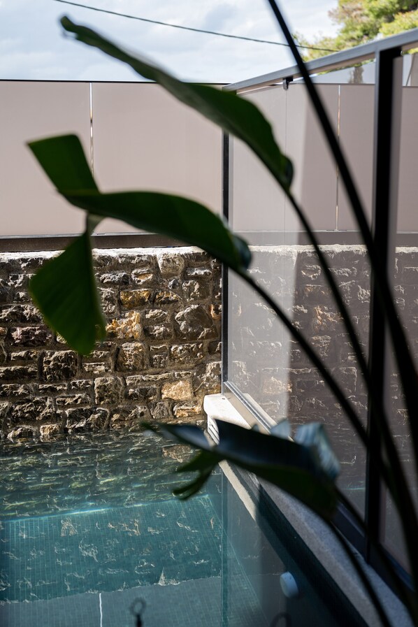 Junior Suite with Pool | Exterior