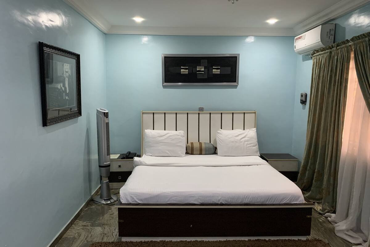 Deluxe Room | Desk, laptop workspace, soundproofing, WiFi (free)