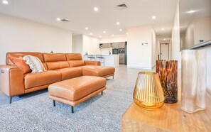 Penthouse, 3 Bedrooms, City View | Living area - Indulge Apartments City View Penthouses (Mildura)