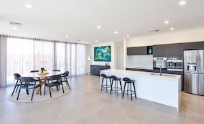 Penthouse, 2 Schlafzimmer, Stadtblick | Wohnbereich