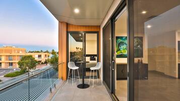 Penthouse, 2 Bedrooms, City View | Teres/patio