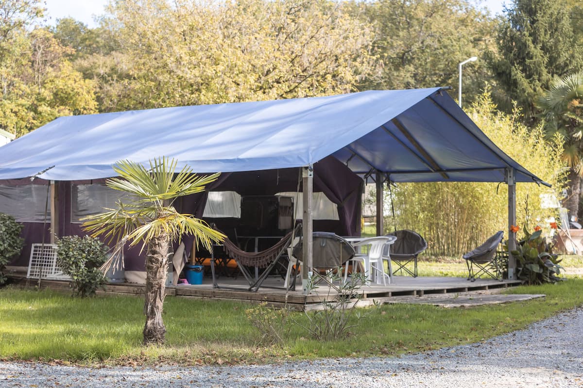Safari tent | 2 bedrooms, soundproofing