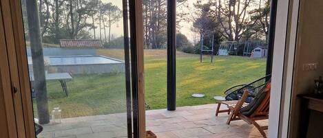 3 bedrooms, desk, free WiFi, bed sheets