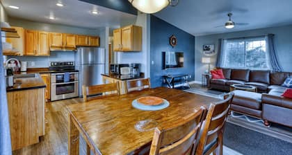 Adorable Alcove 2 Bedroom Escape Sleeps 4