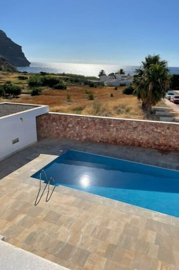 Udendørs pool