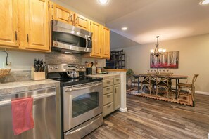 Fridge, microwave, oven, stovetop - Cute upper level condo (MC206) (Incline Village)