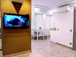 Private kitchen - 2BR&LIVING center city CHISINAU (Chisinau)