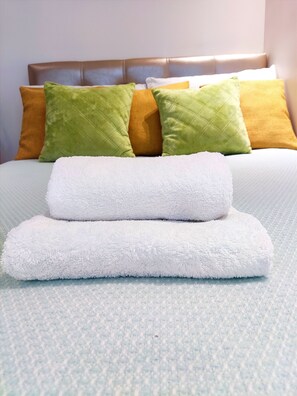 1 bedroom, hypo-allergenic bedding, iron/ironing board, free WiFi