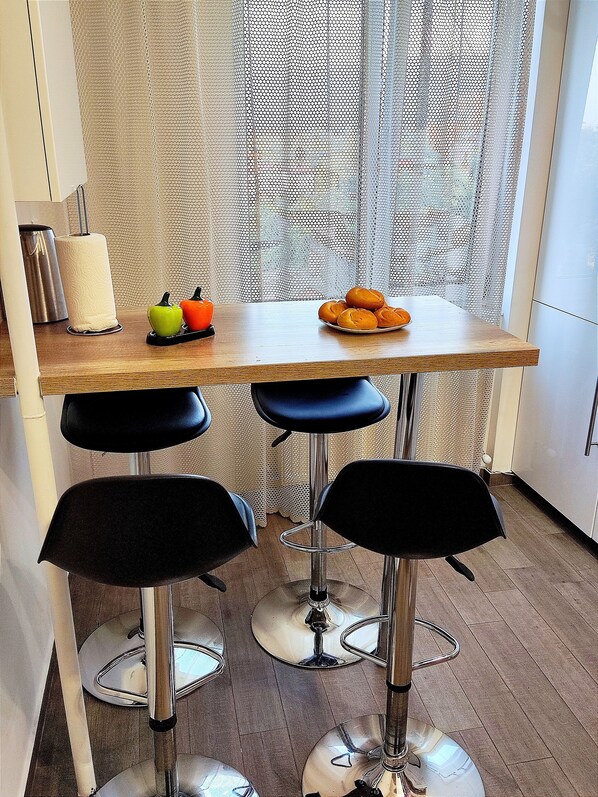 Family Apartment, Kitchen | Private kitchen