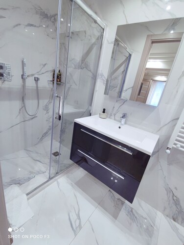 2BR&LIVING center city CHISINAU