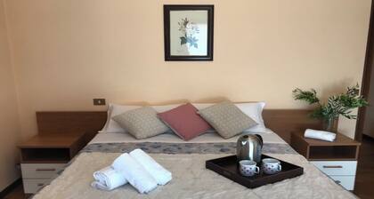 Apartment "The Splinter" a comfortable and cozy retreat. Free parking