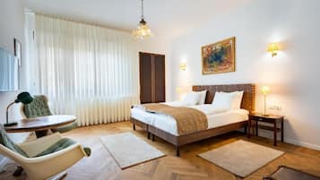 1 bedroom, minibar, individually decorated, individually furnished