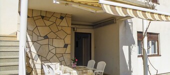 Holiday apartment Umag for 1 - 4 persons with 2 bedrooms - Holiday house