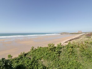 Una playa cerca