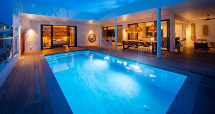 Luxurious Villa Flamingo With Private Pool