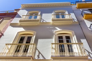 Fachada de la propiedad