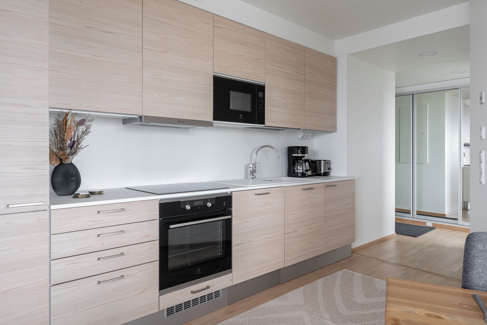 Exclusive Apartment | Private kitchen | Full-size fridge, microwave, oven, stovetop