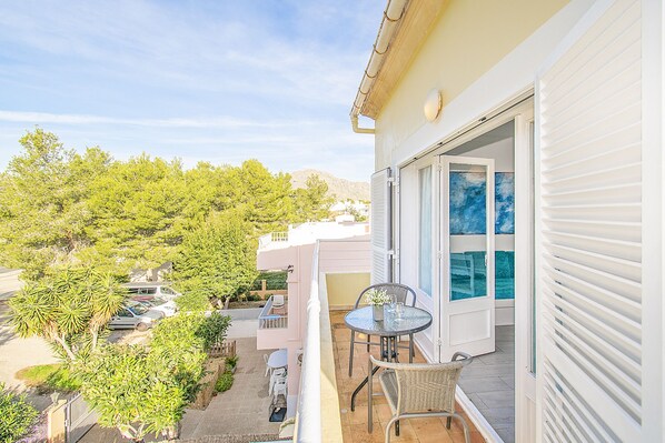 Căn hộ có thiết kế đặc trưng | Ban công