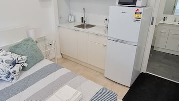 1 makuuhuone, vauvan matkasänky, ilmainen Wi-Fi, vuodevaatteet