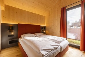 4 bedrooms, free WiFi, bed sheets