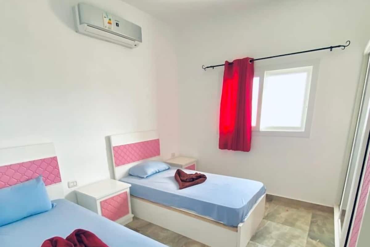1 slaapkamer, lakens van Egyptisch katoen, luxe beddengoed, een minibar