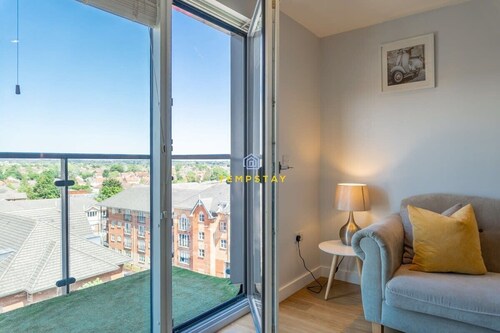 1BR Apt Near Heathrow By Tempstay