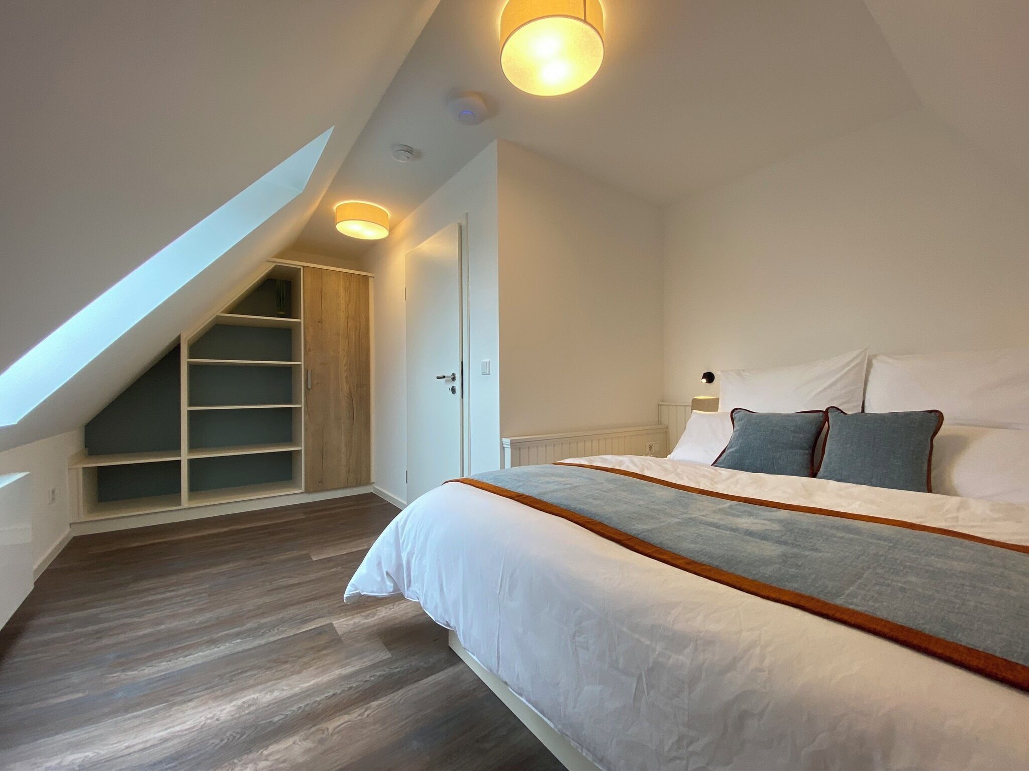 2 bedrooms, in-room safe, iron/ironing board, travel cot